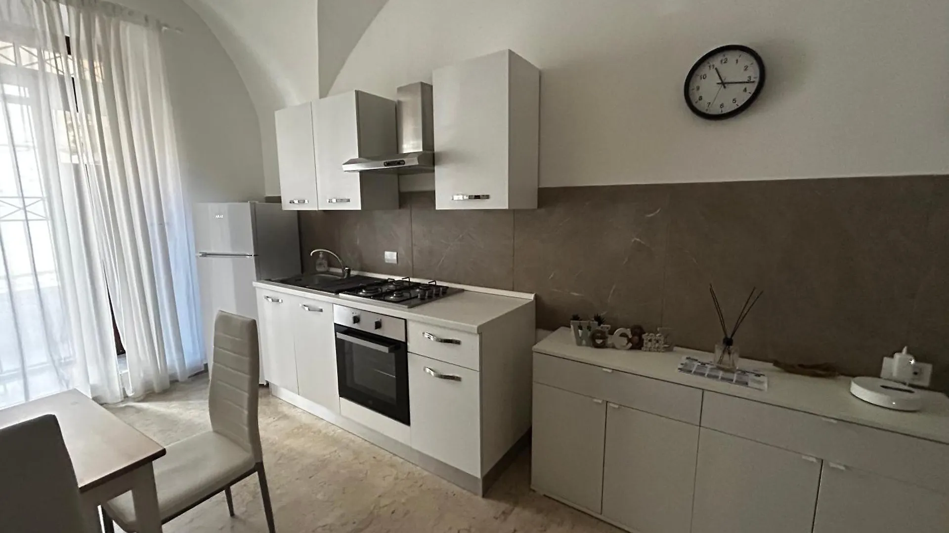 Appartamento G House 100 Aeroporto di Catania Fontana Rossa 0*,