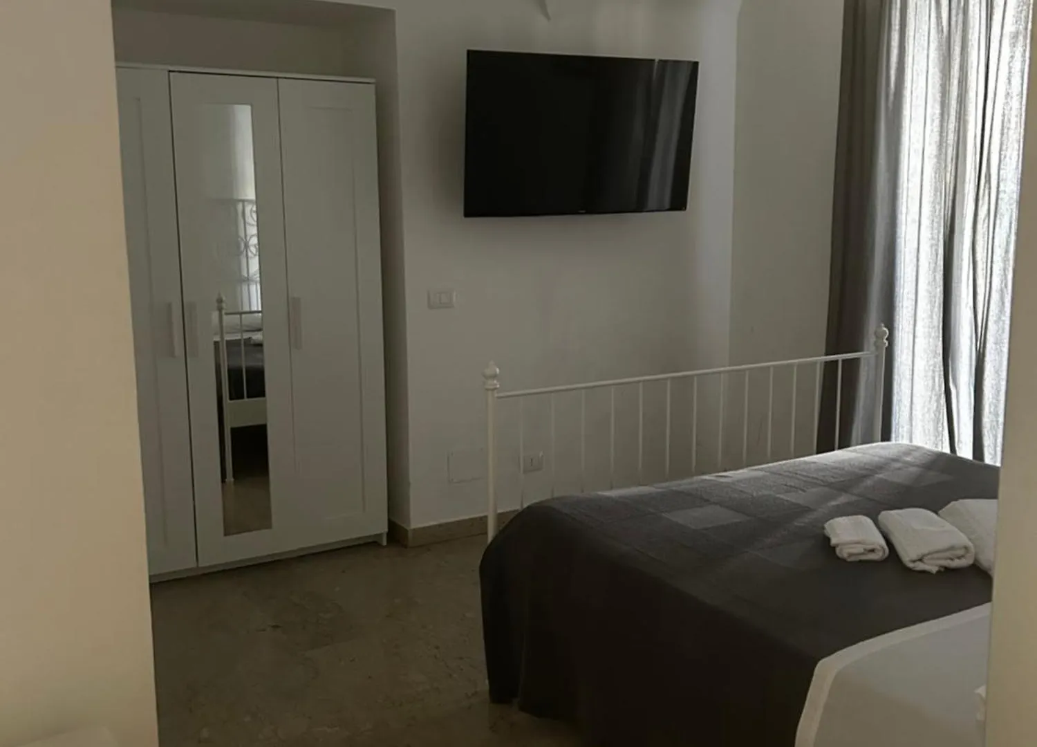 Appartamento G House 100 Aeroporto di Catania Fontana Rossa Italia