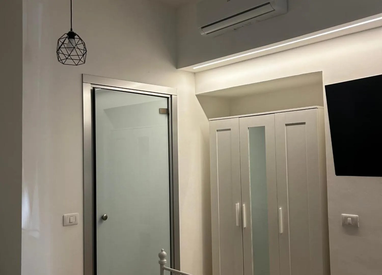 Appartamento G House 100 Aeroporto di Catania Fontana Rossa